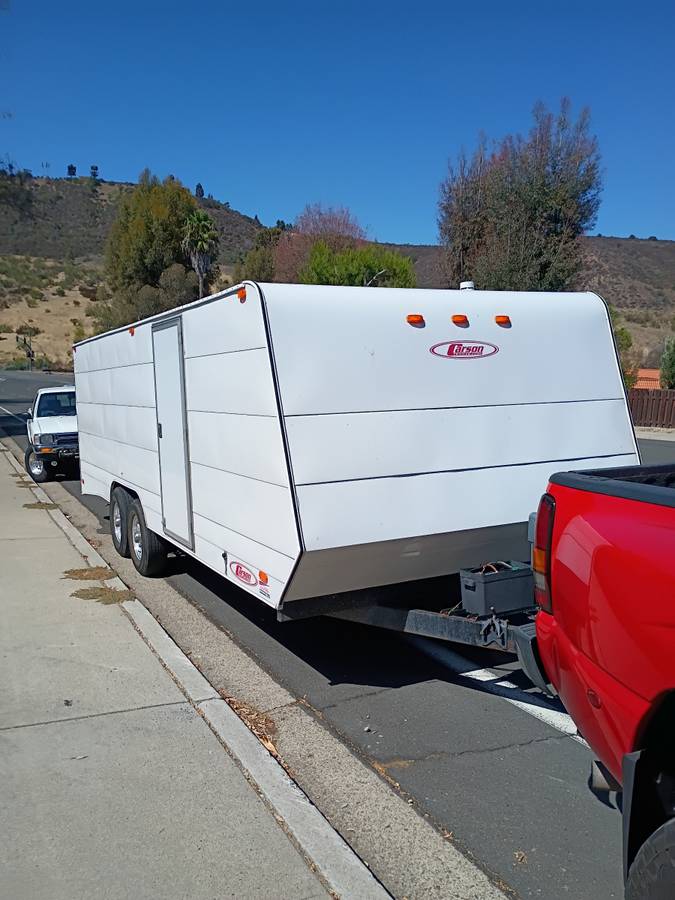 22 ft carson enclosed trailer, photo 2