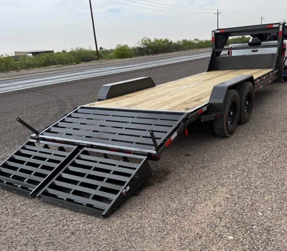 2026 gooseneck trailer equipment driver over fender 102”x24’, photo 7