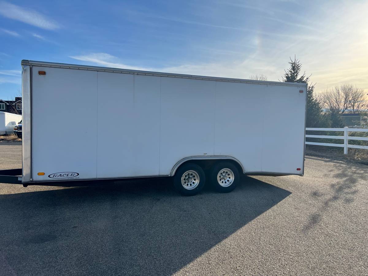 Carson Racing Enclosed Car trailer 20ft, photo 4