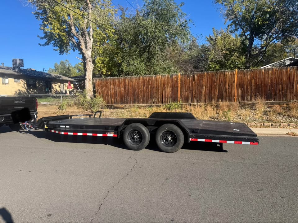 2026 Load Trail 20 ft tandem axle car hauler with sport box, photo 8