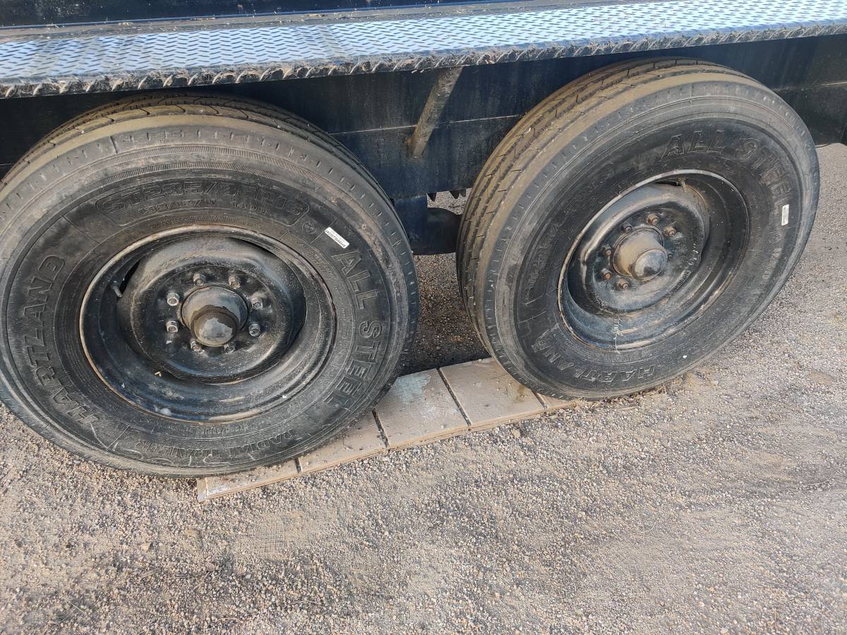 22' HEAVY DUTY CAR HAULER, photo 5
