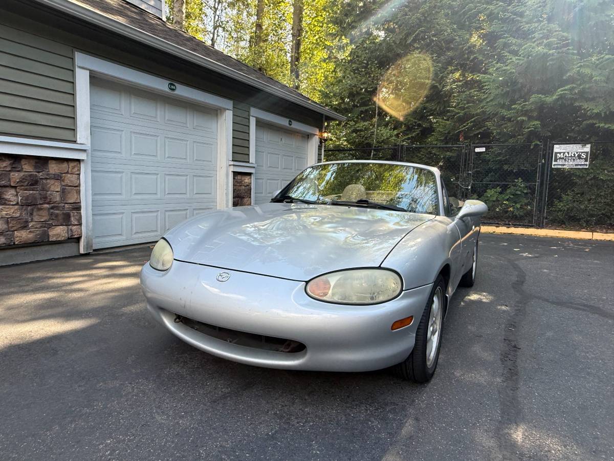 2000 Mazda MX-5 Miata, photo 2