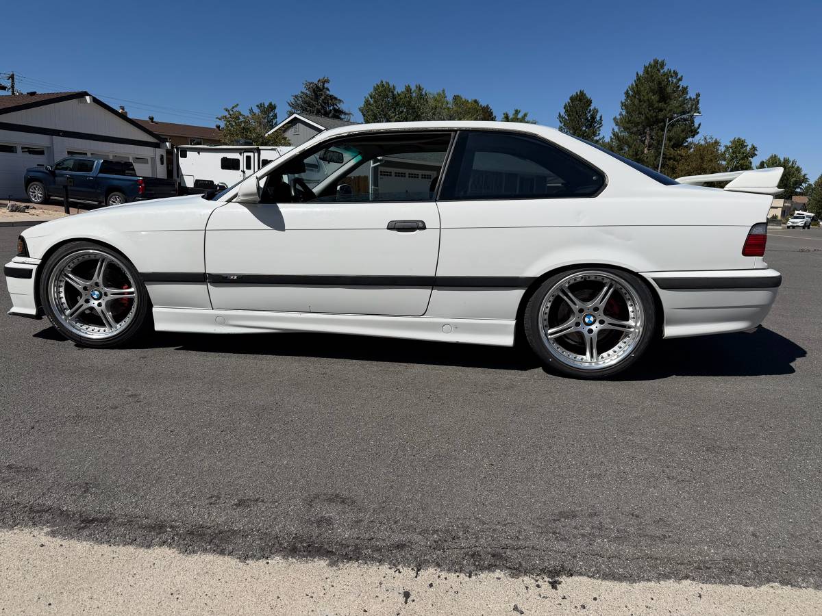 1994 BMW 325is, photo 7