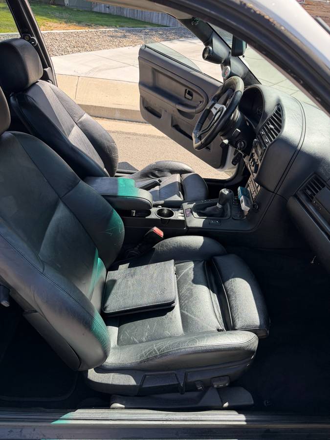 1994 BMW 325is, photo 13