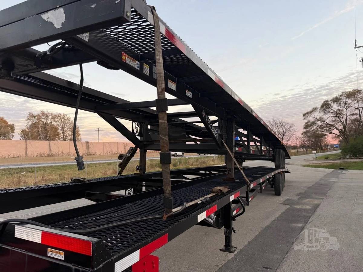 2023 Silverback 50 foot car trailer 5th Wheel with 12K Winch, photo 6