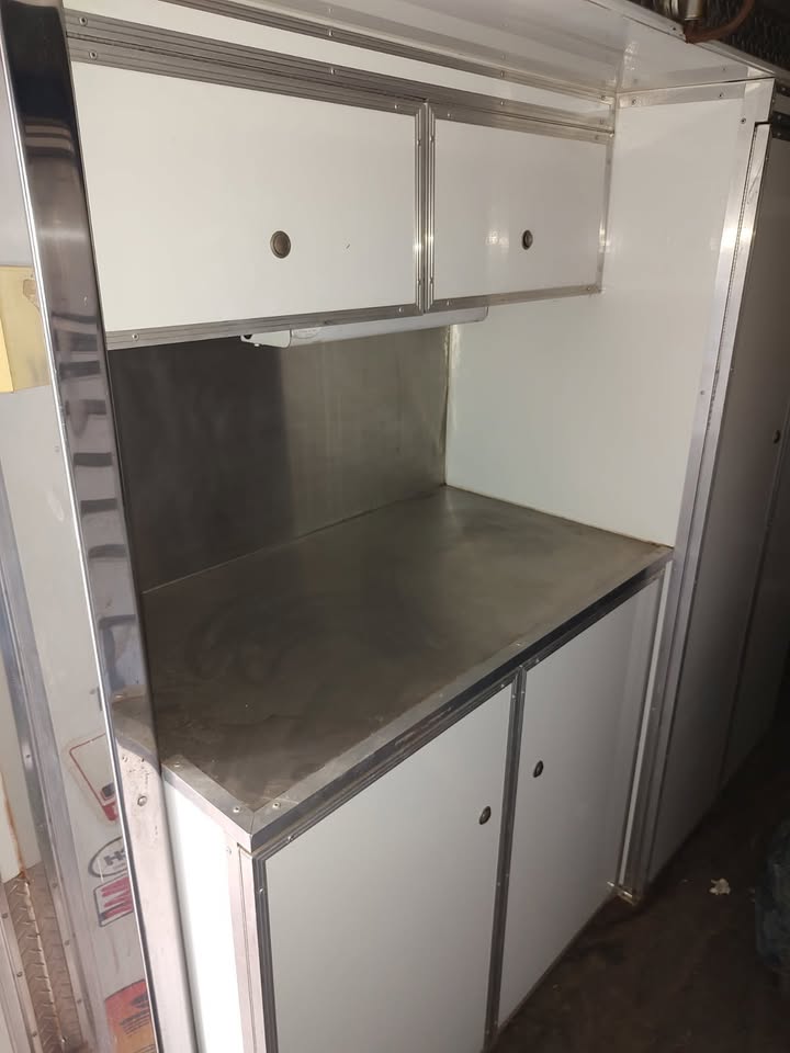2000 Renegade 48 ft stacker race trailer, photo 8