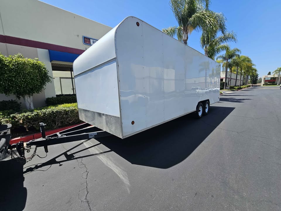 2021 Box Trailer 24ft enclosed trailer, photo 5