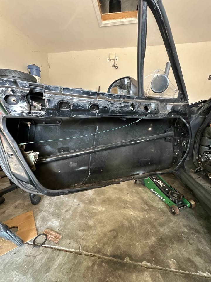 1999 Mazda MX-5 Spec Miata NB1, 6-point cage, clean AZ title, photo 4
