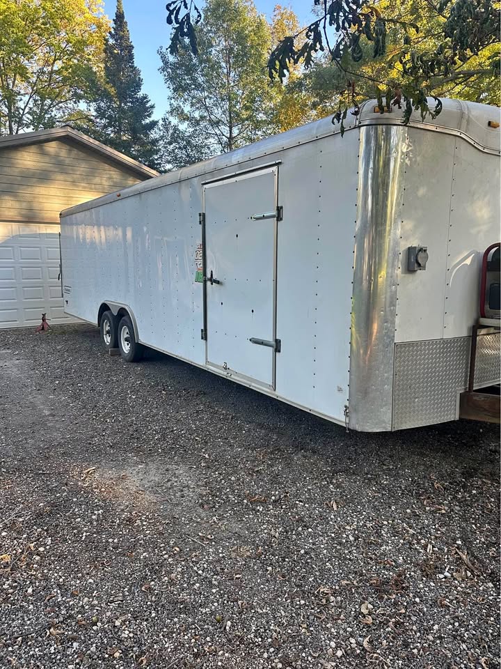 28ft Haulmark