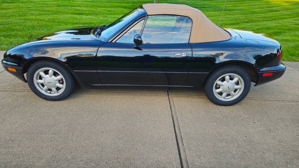 1992 Mazda Miata with 61k miles, photo 5