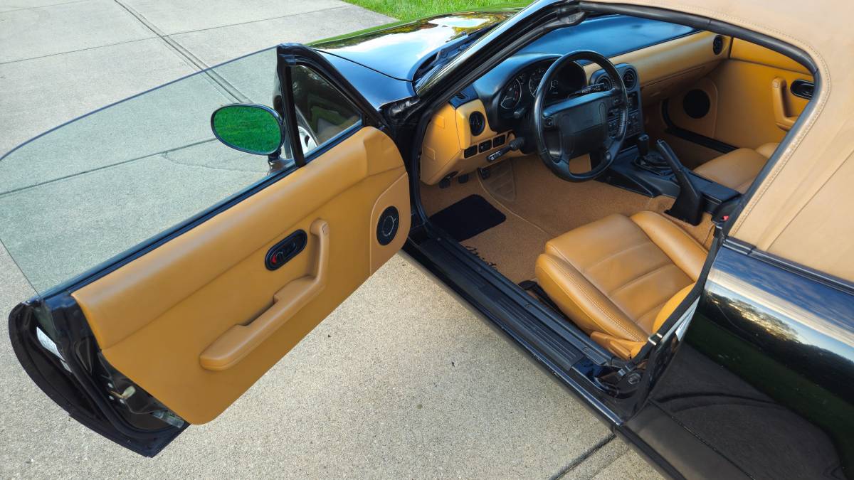 1992 Mazda Miata with 61k miles, photo 10