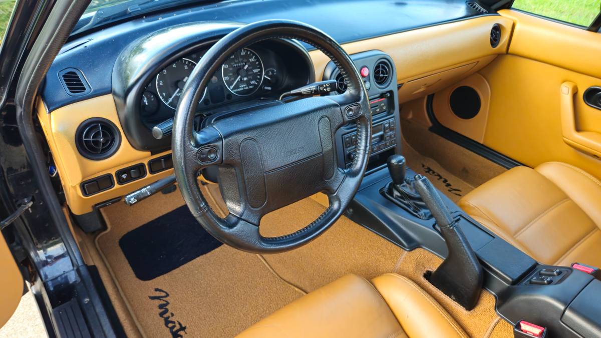 1992 Mazda Miata with 61k miles, photo 11