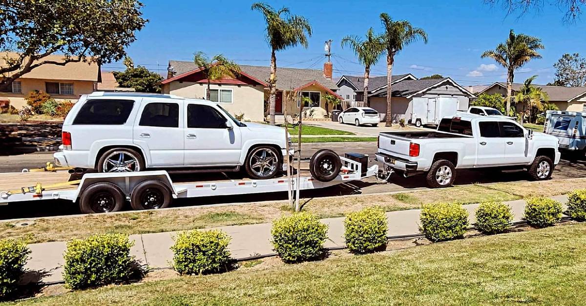 30 ft Custom White Double Car Hauler, photo 7