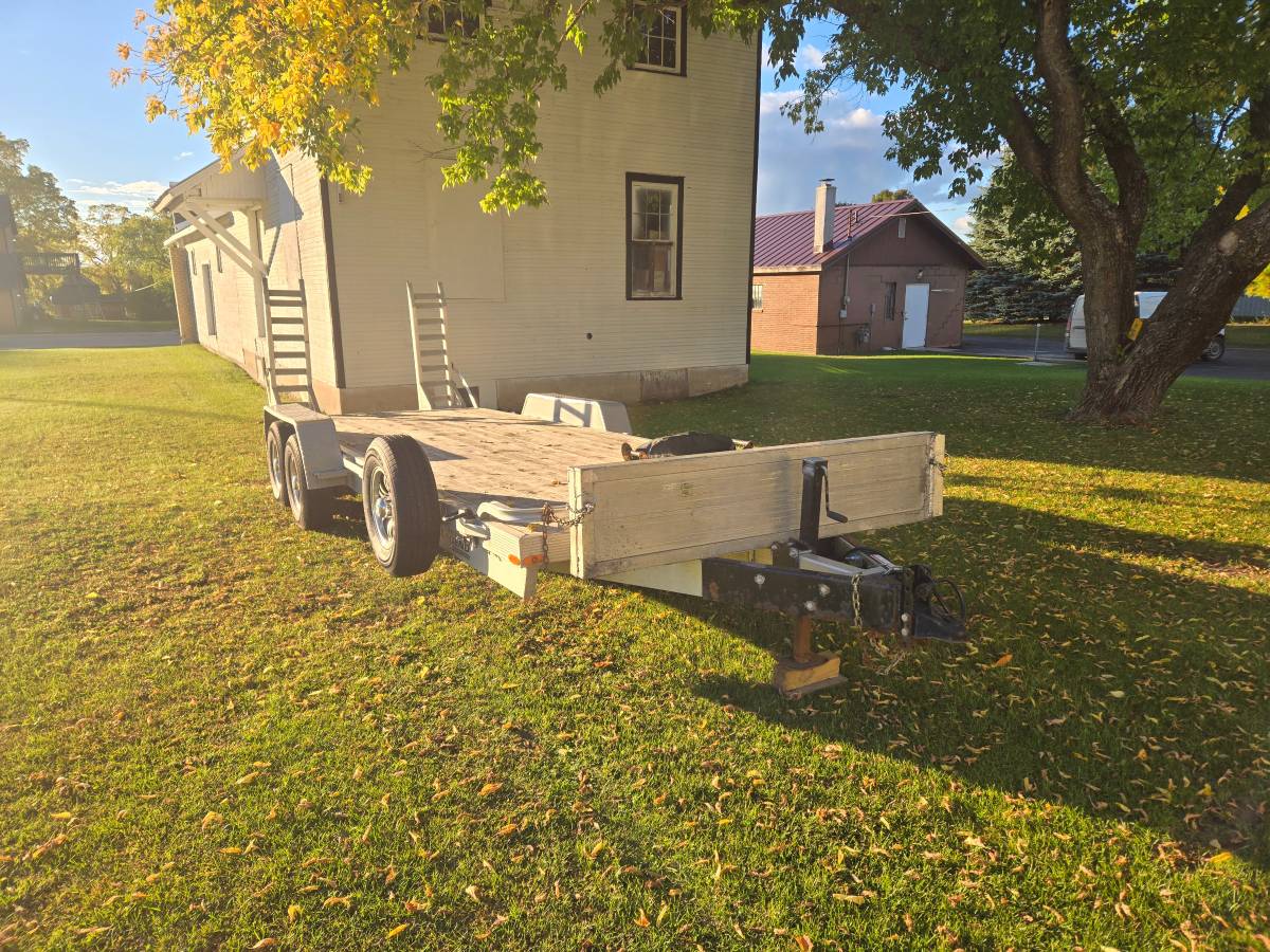 22 Ft Legand Aluminum Car Trailer, photo 3