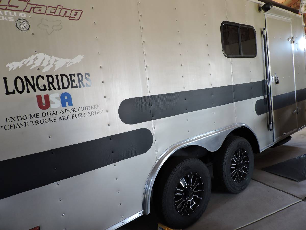 16 ft Hallmark car hauler box trailer/ custom interior, photo 2