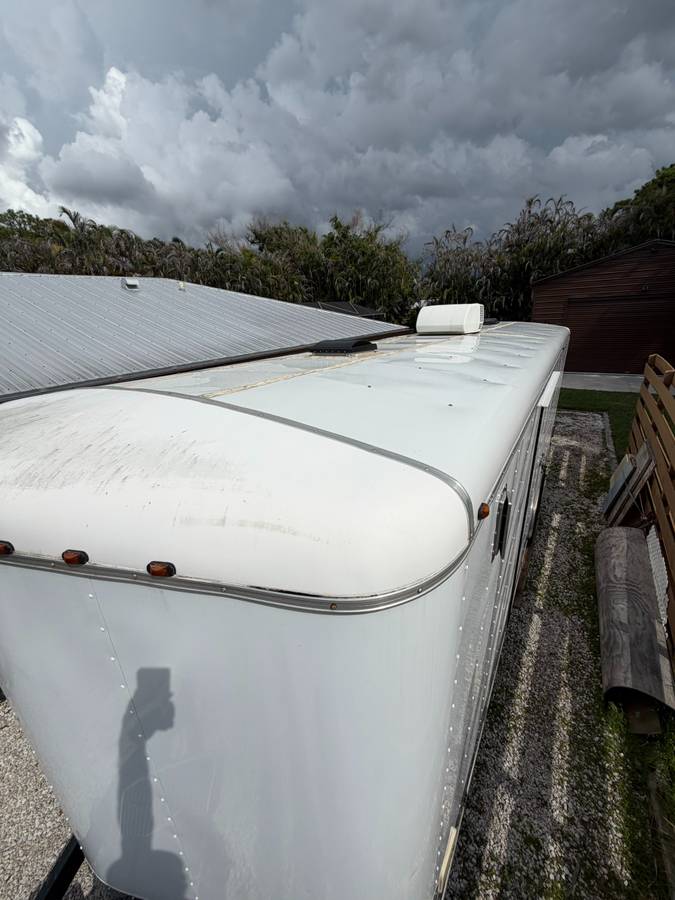 2022 26'x8.5' Indian River Roadrunner Enclosed Trailer, photo 10