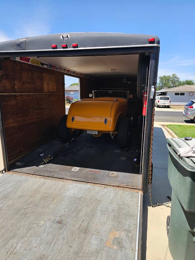 1994 Wells Fargo 24ft Enclosed Cargo CarTrailer, photo 2