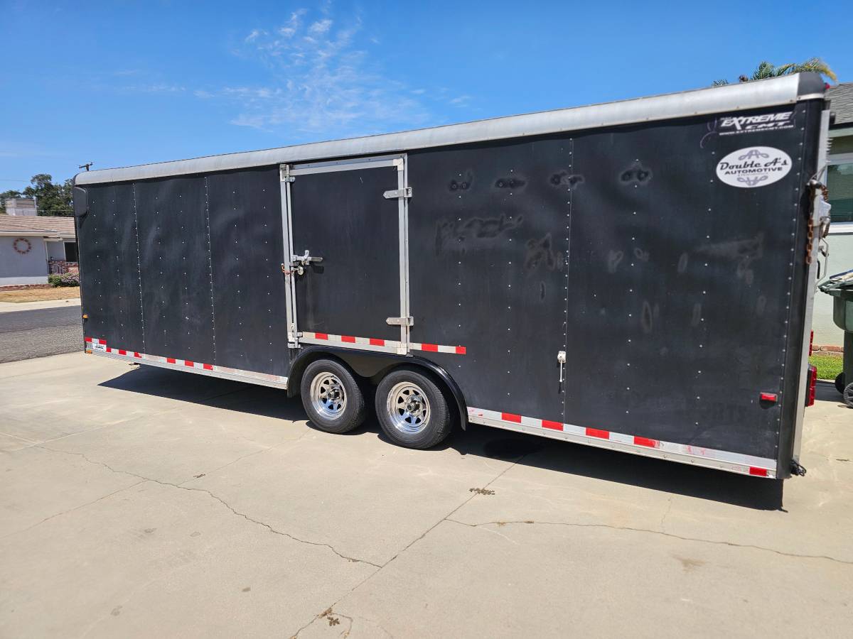 1994 Wells Fargo 24ft Enclosed Cargo CarTrailer, photo 5