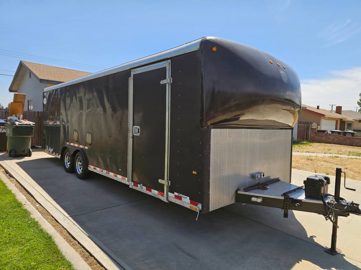 1994 Wells Fargo 24ft Enclosed Cargo CarTrailer, photo 7