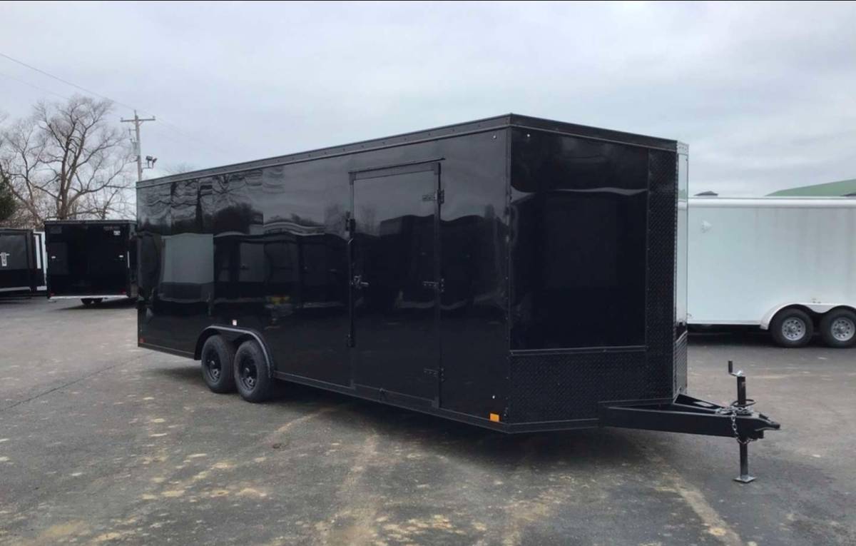 2027 DISCOVERY 24' ENCLOSED TRAILER – BLACKOUT PACKAGE – ONE-TIME U, photo 5