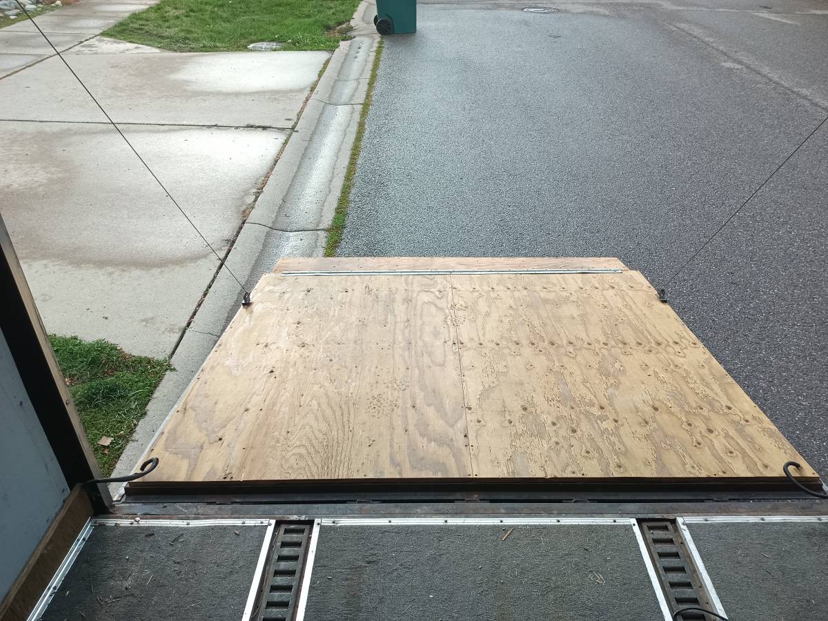 26' car hauler trailer, photo 6