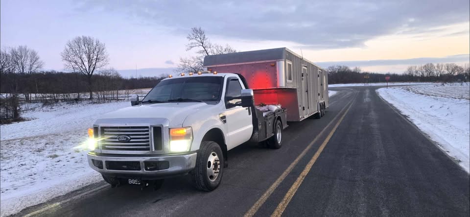 1998 United Expressline 40 ft gooseneck car hauler trailer, photo 2