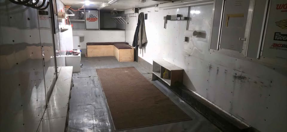 1998 United Expressline 40 ft gooseneck car hauler trailer, photo 6