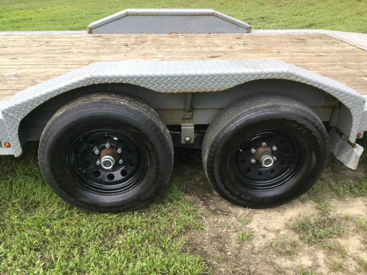 USED Diamond C Car Trailer, photo 3