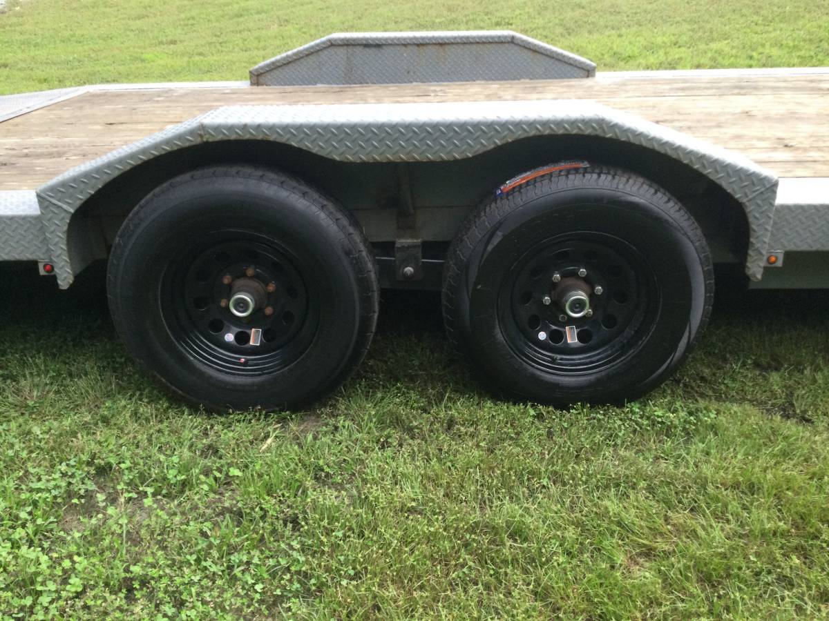 USED Diamond C Car Trailer, photo 4