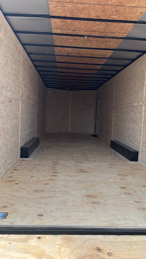 2026 enclosed cargo trailer 8’5”x28’, photo 4