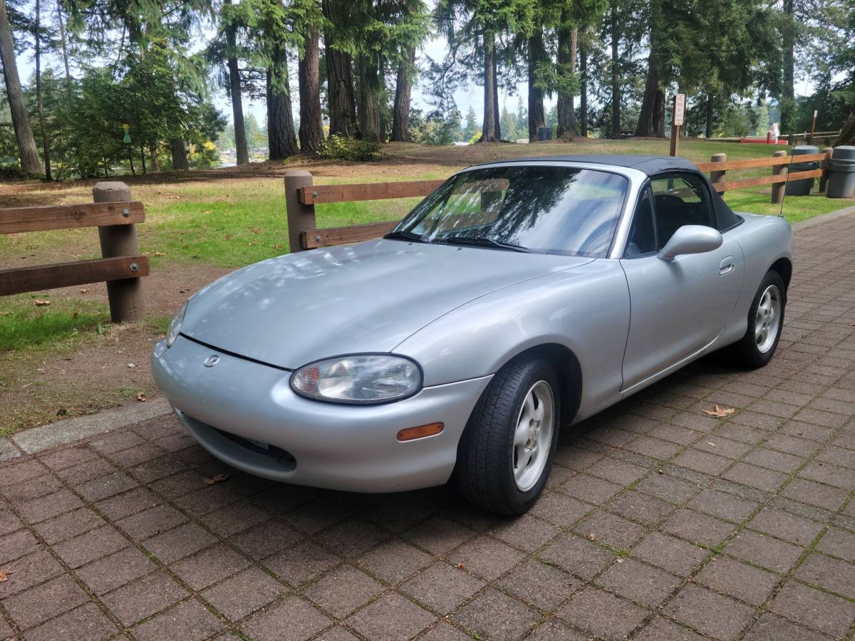 1999 Mazda Miata