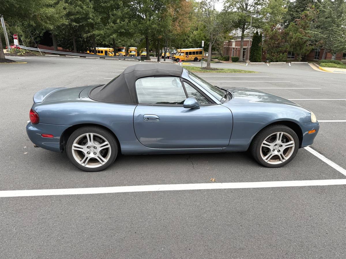 2005 Mazda Miata, photo 4