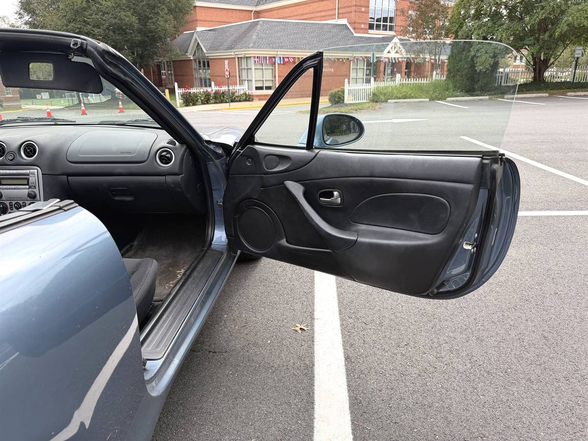 2005 Mazda Miata, photo 20