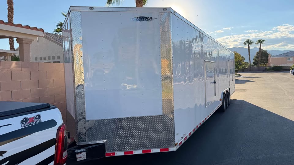 2027 Titanium Cargo Trailers 8.5x36 enclosed car hauler, photo 2