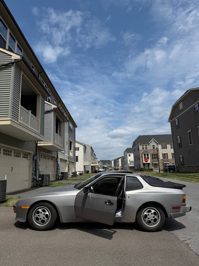 1986 Porsche 944, 5-speed, photo 3