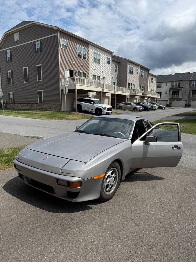 1986 Porsche 944, 5-speed, photo 4