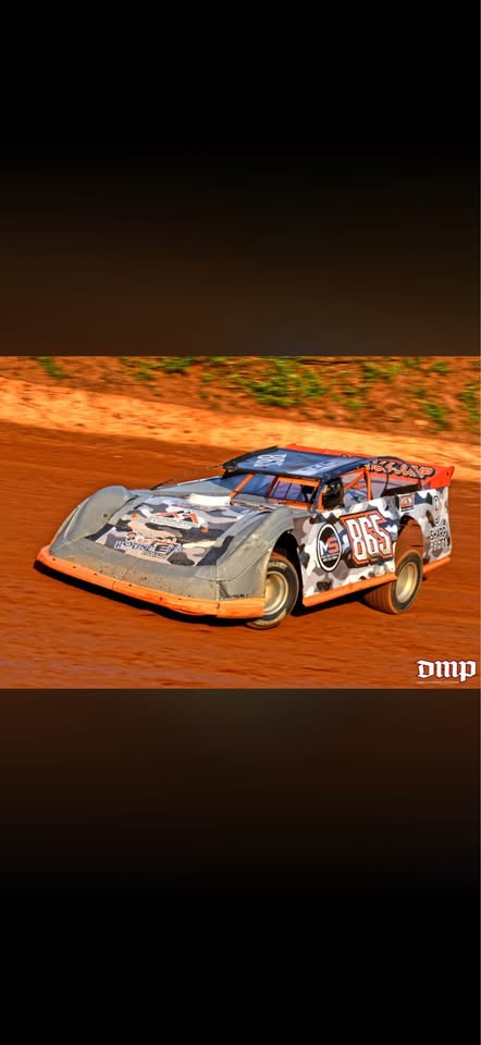 2016 Dirty White Boy dirt late model, sealed 604, photo 2