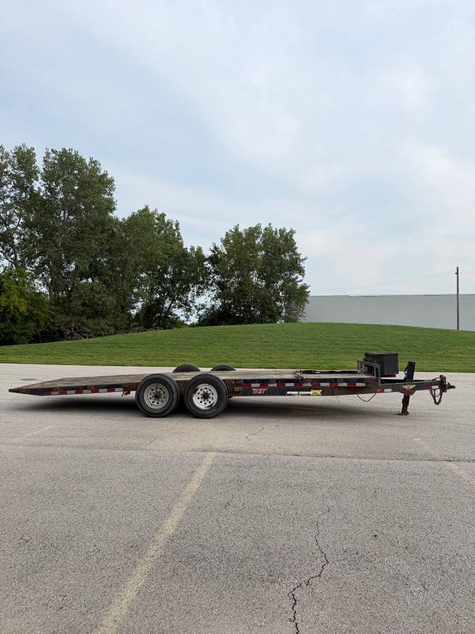 2012 H&H 22’ Hydraulic Tilt Flatbed Trailer, photo 8