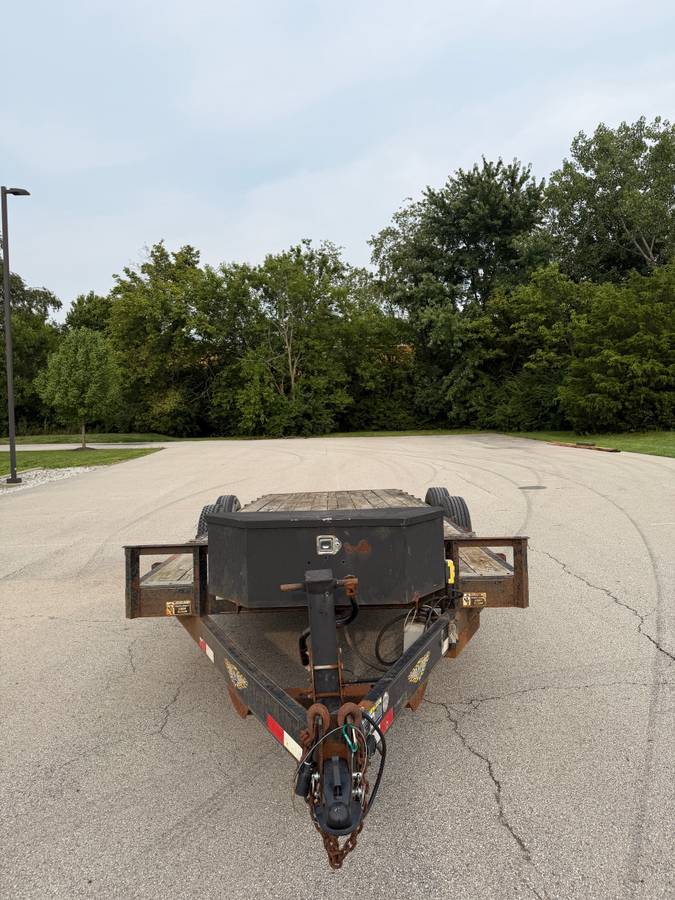 2012 H&H 22’ Hydraulic Tilt Flatbed Trailer, photo 10