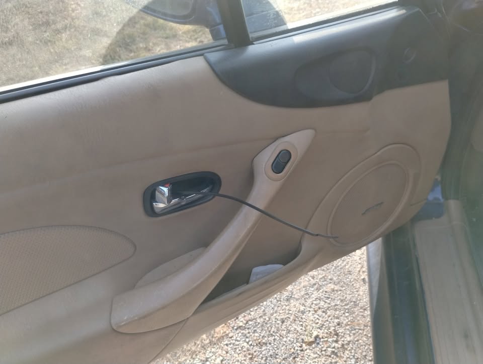 2002 Mazda Miata MX-5 LS, runs and drives, needs work, photo 8