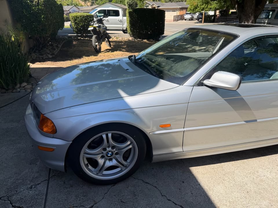 2001 BMW 330Ci coupe, 5-speed, overheats, sold as is, photo 4