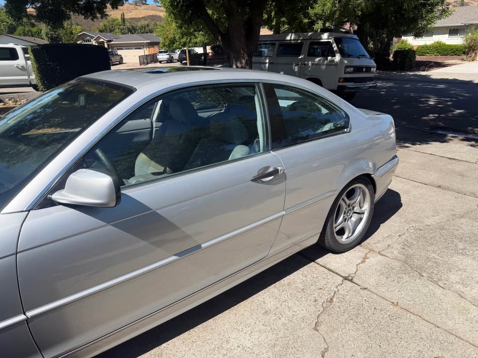 2001 BMW 330Ci coupe, 5-speed, overheats, sold as is, photo 5