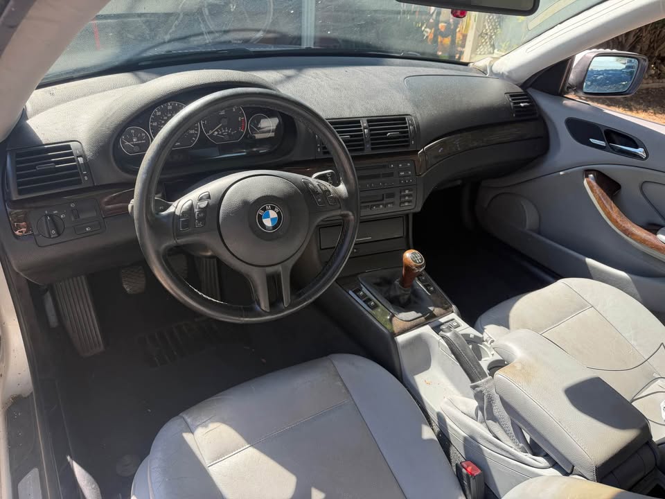 2001 BMW 330Ci coupe, 5-speed, overheats, sold as is, photo 7
