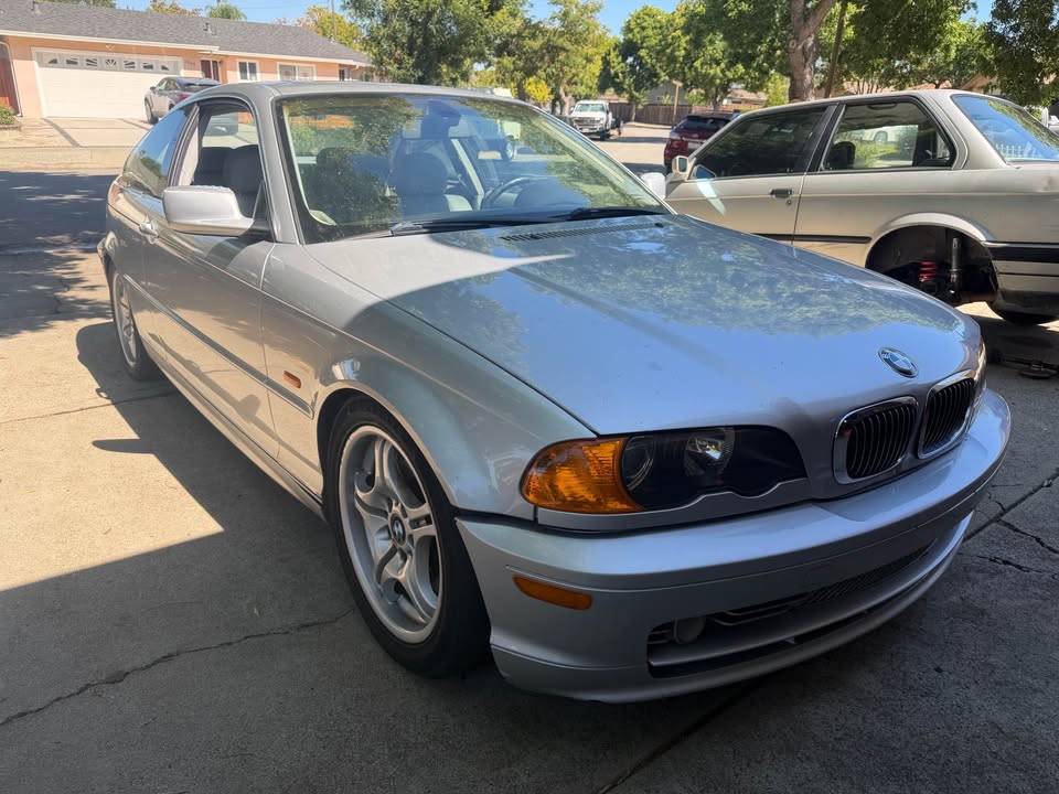 2001 BMW 330Ci coupe, 5-speed, overheats, sold as is, photo 15