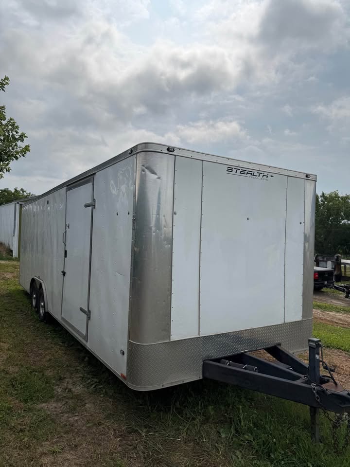 2015 Stealth car hauler, photo 2