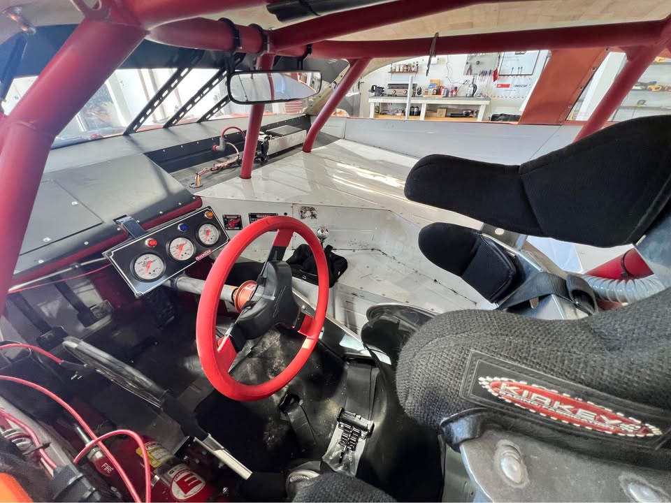 Pathfinder super late model, Brodix dry-sump, photo 3