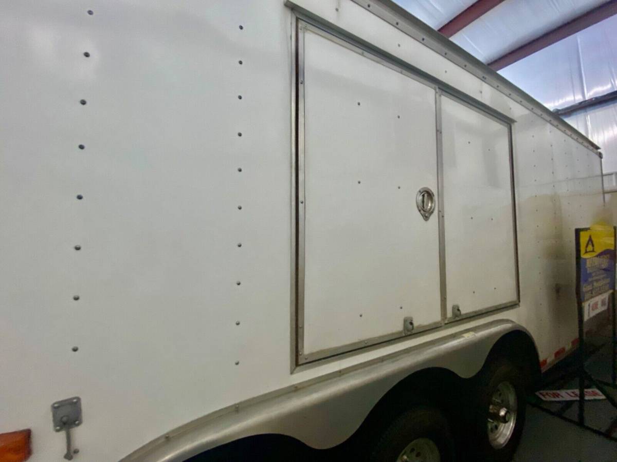 2002 Hallmark Edge 42' Gooseneck Enclosed Car Hauler Trailer, photo 8
