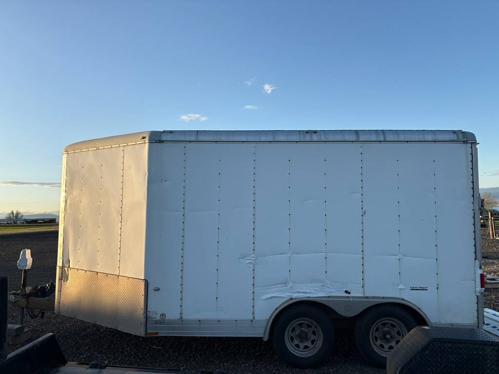trailer enclosed 16ft, photo 3