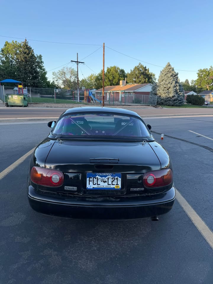 1993 Mazda MX-5 Miata, former Spec Miata race car, half cage, photo 5