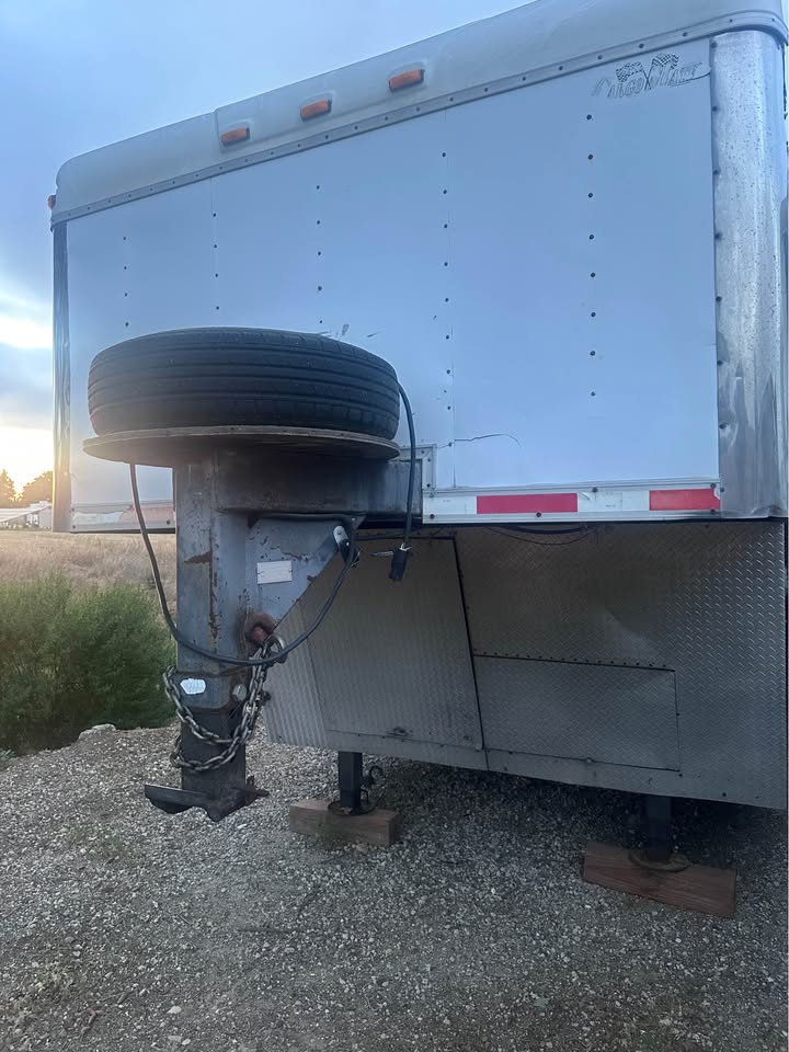 1999 Cargo mate 48ft enclosed race trailer, photo 10